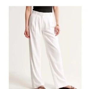 A&F Sloane Tailored Linen-Blend Pant - White, Medium Short